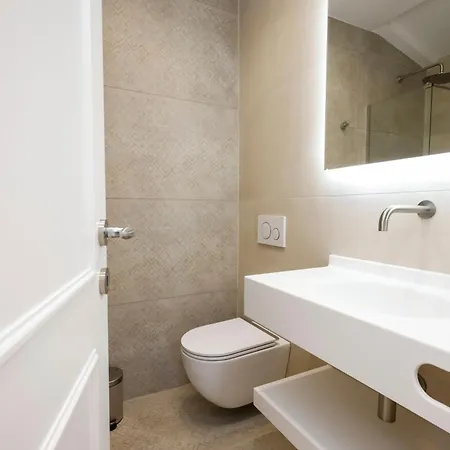 Apartment Arco Collection